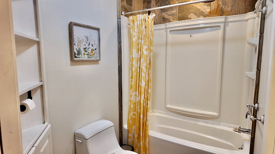 Furnished Finder property 554521_3 photo 11