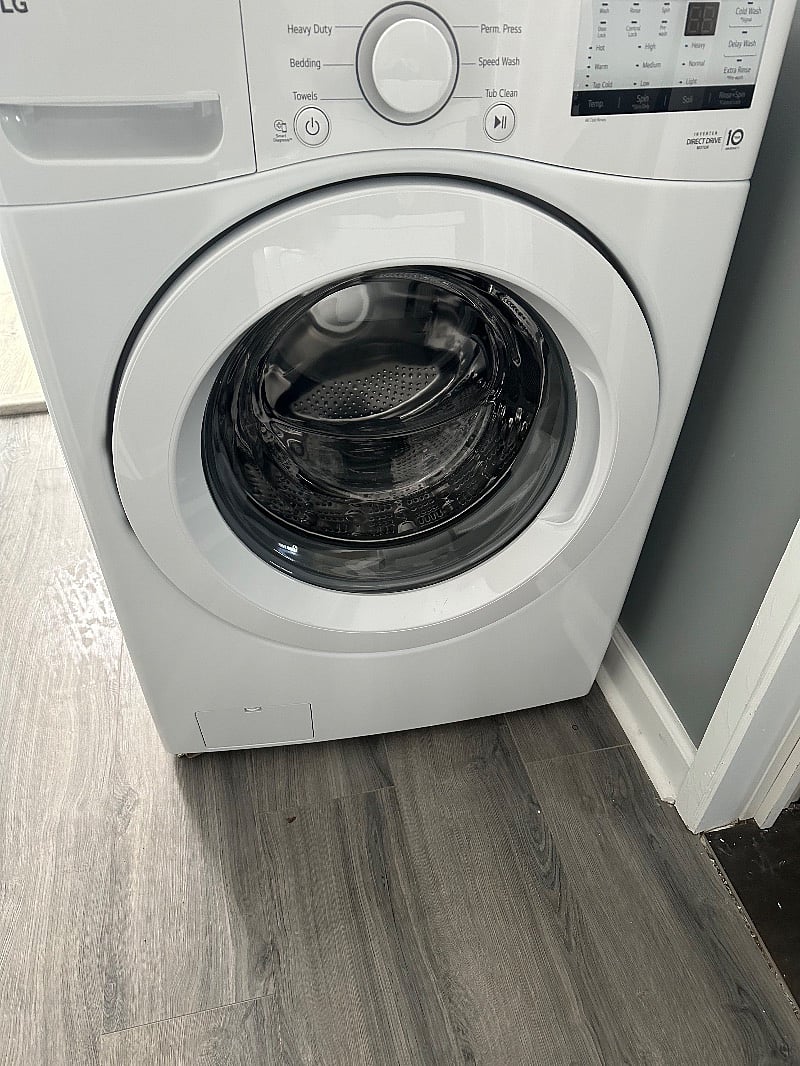 Washer and dryer 