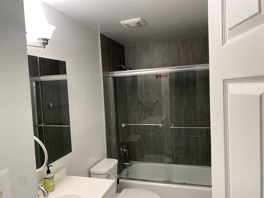 Shared guest bathroom
