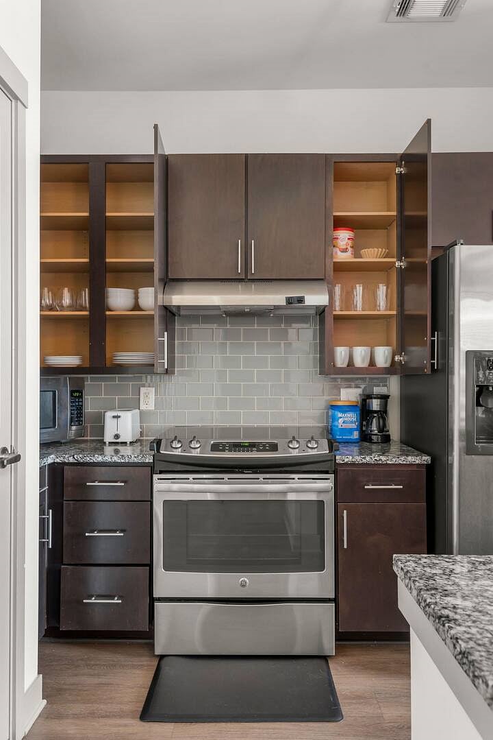 Furnished Finder property 554626_1 photo 4