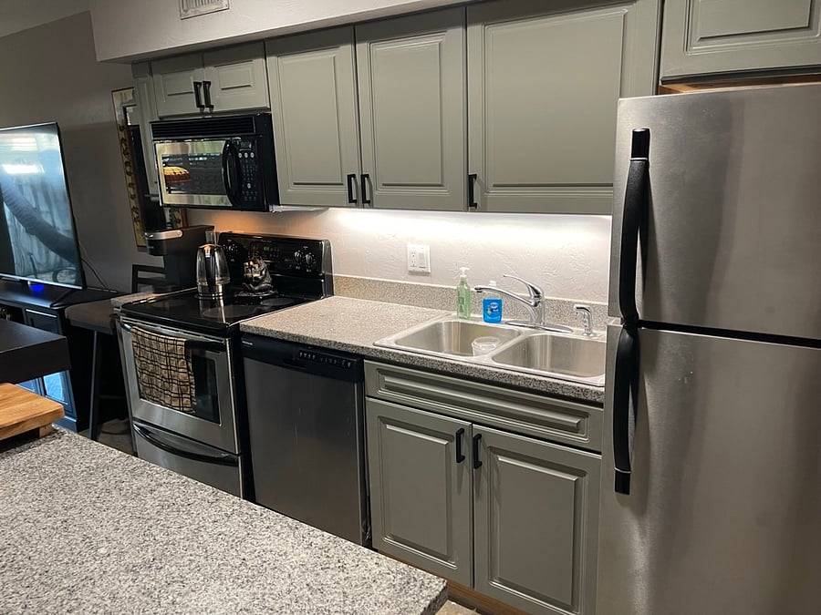 Fully equipped kitchen