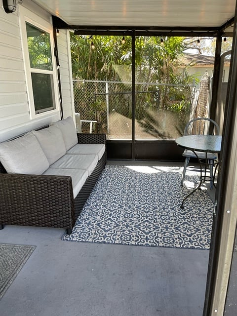 Furnished Finder property 554653_1 photo 3