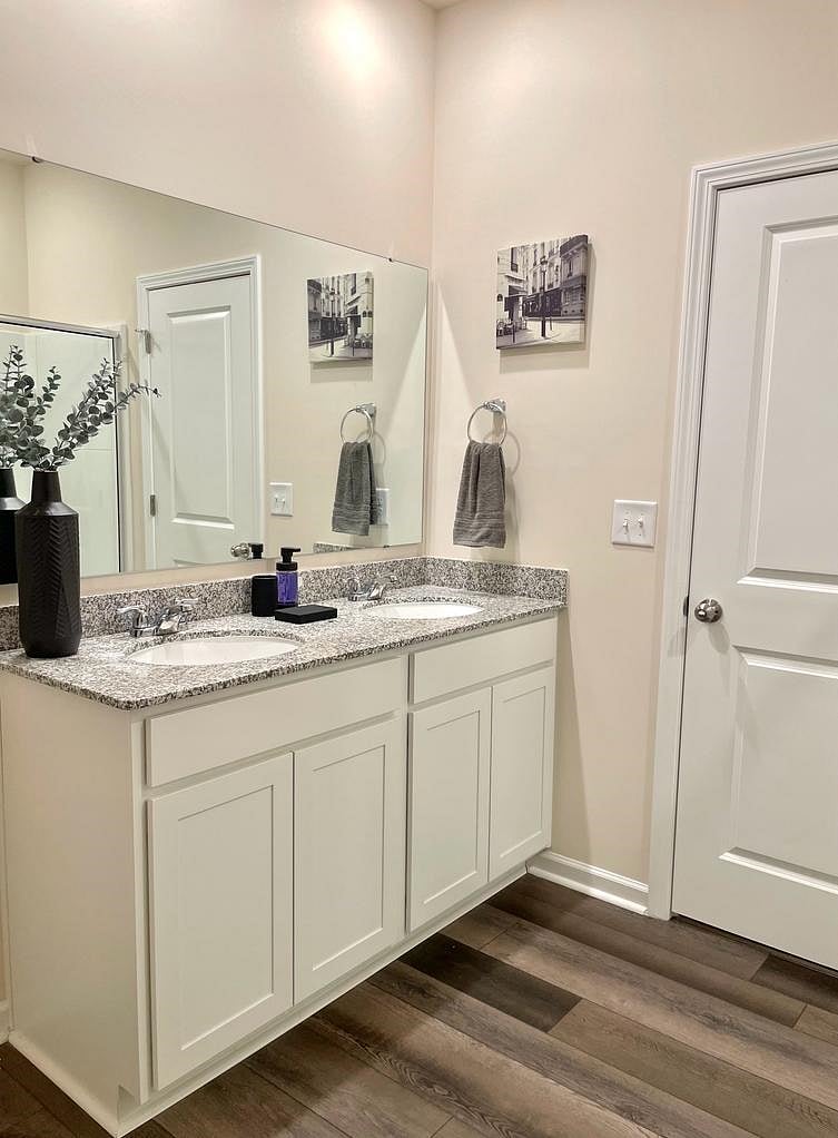 Furnished Finder property 554664_1 photo 7