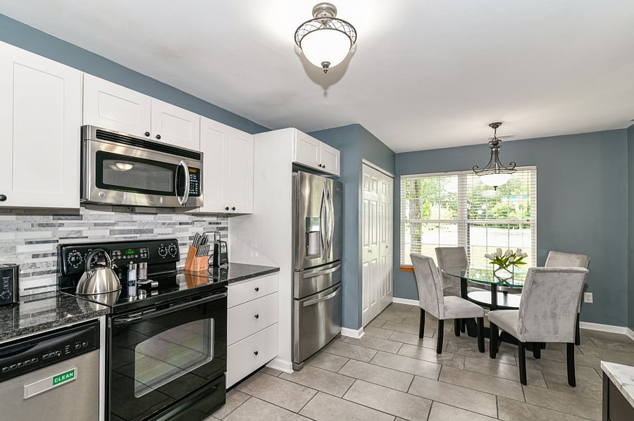 Furnished Finder property 555375_1 photo 9