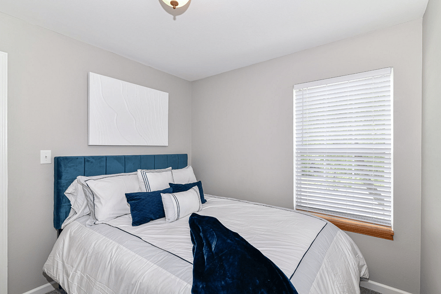 Furnished Finder property 555375_1 photo 15