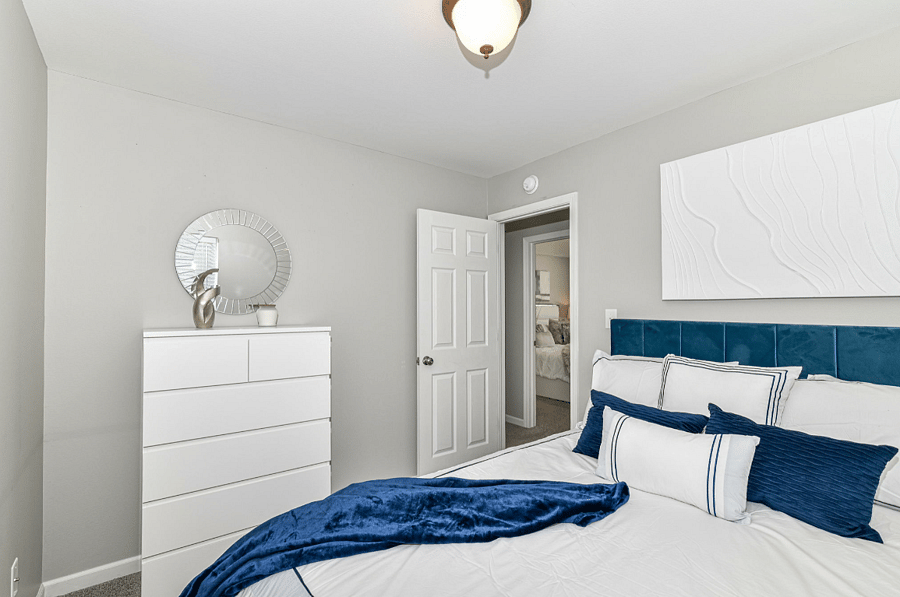Furnished Finder property 555375_1 photo 17