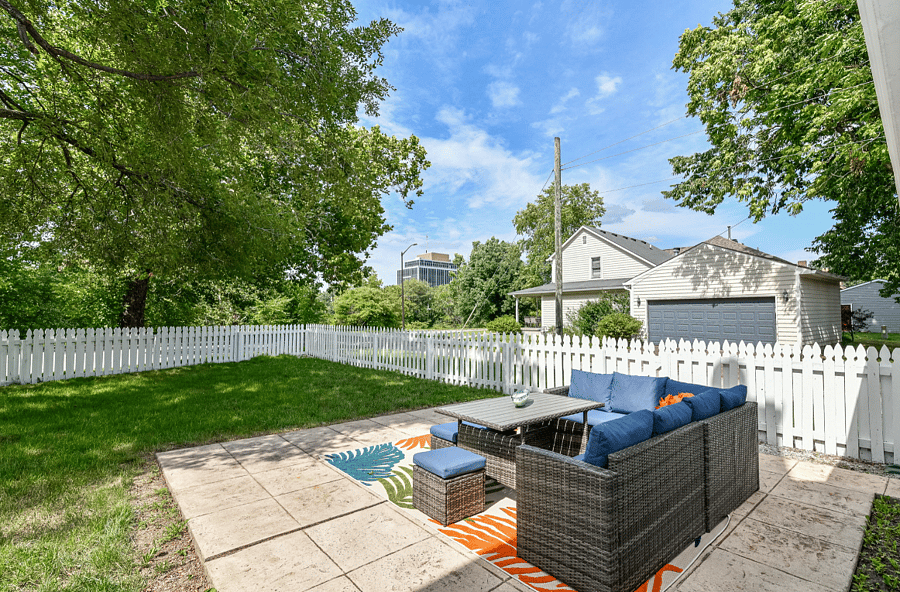 Furnished Finder property 555375_1 photo 34