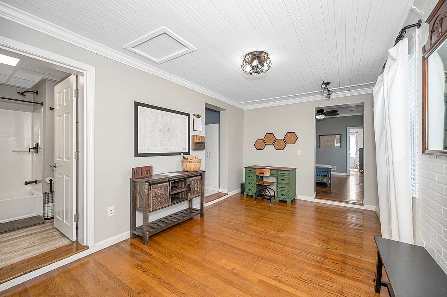 Furnished Finder property 555411_1 photo 11