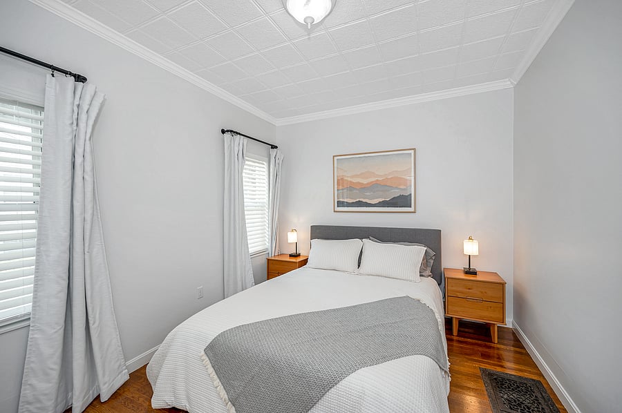 Furnished Finder property 555411_1 photo 32