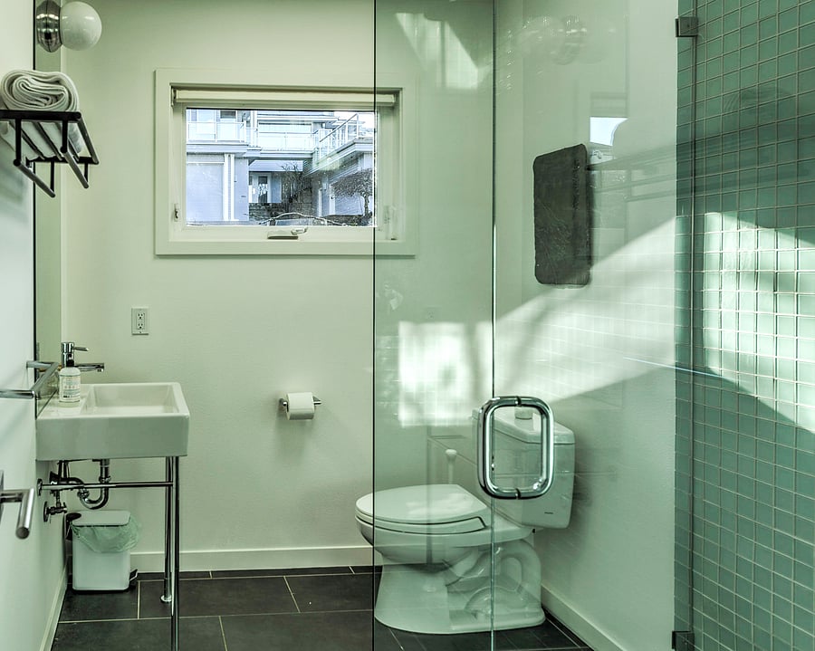 Upstairs bathroom