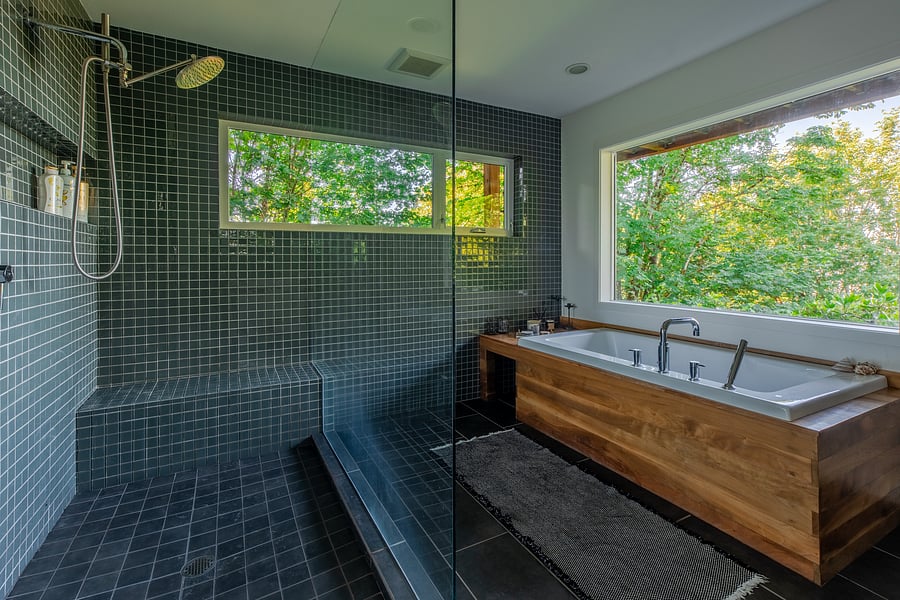 Primary suite soaking tub with views