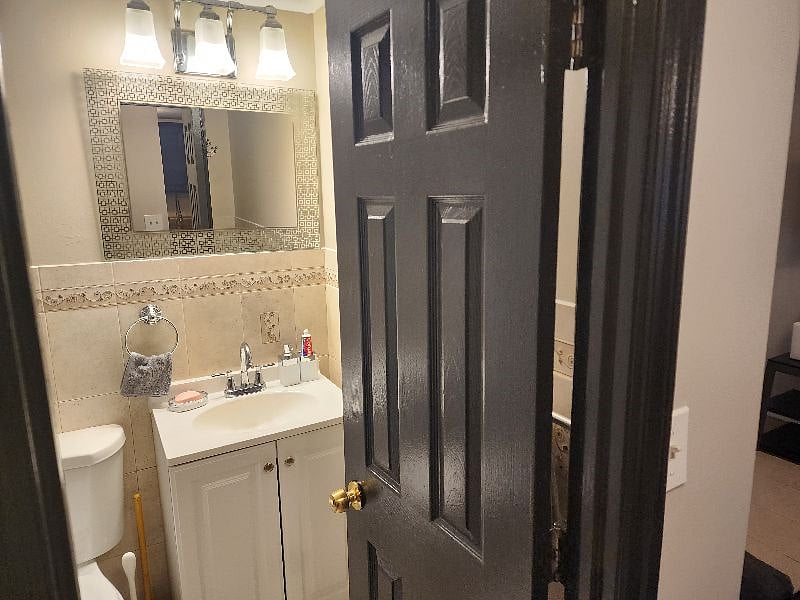 Furnished Finder property 555464_1 photo 13