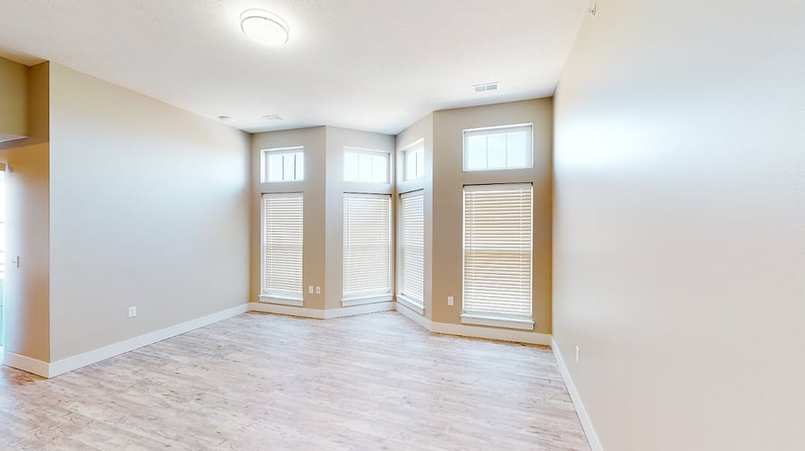 Furnished Finder property 555480_6 photo 4