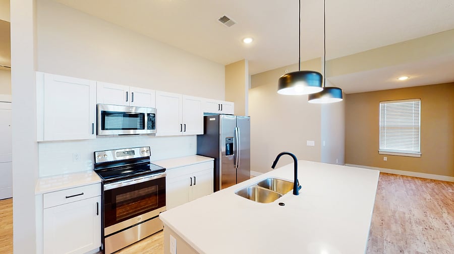 Furnished Finder property 555480_6 photo 1