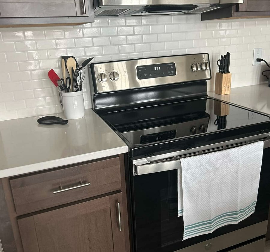 Furnished Finder property 555480_6 photo 8
