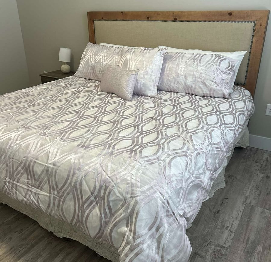 Furnished Finder property 555480_6 photo 10