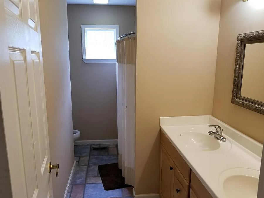 Furnished Finder property 555511_1 photo 11