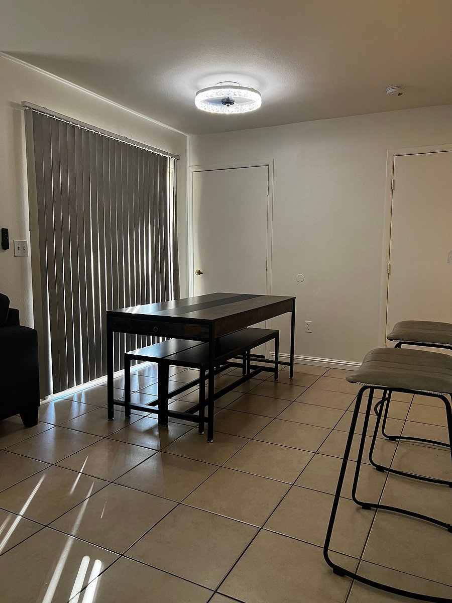 Furnished Finder property 555532_1 photo 9