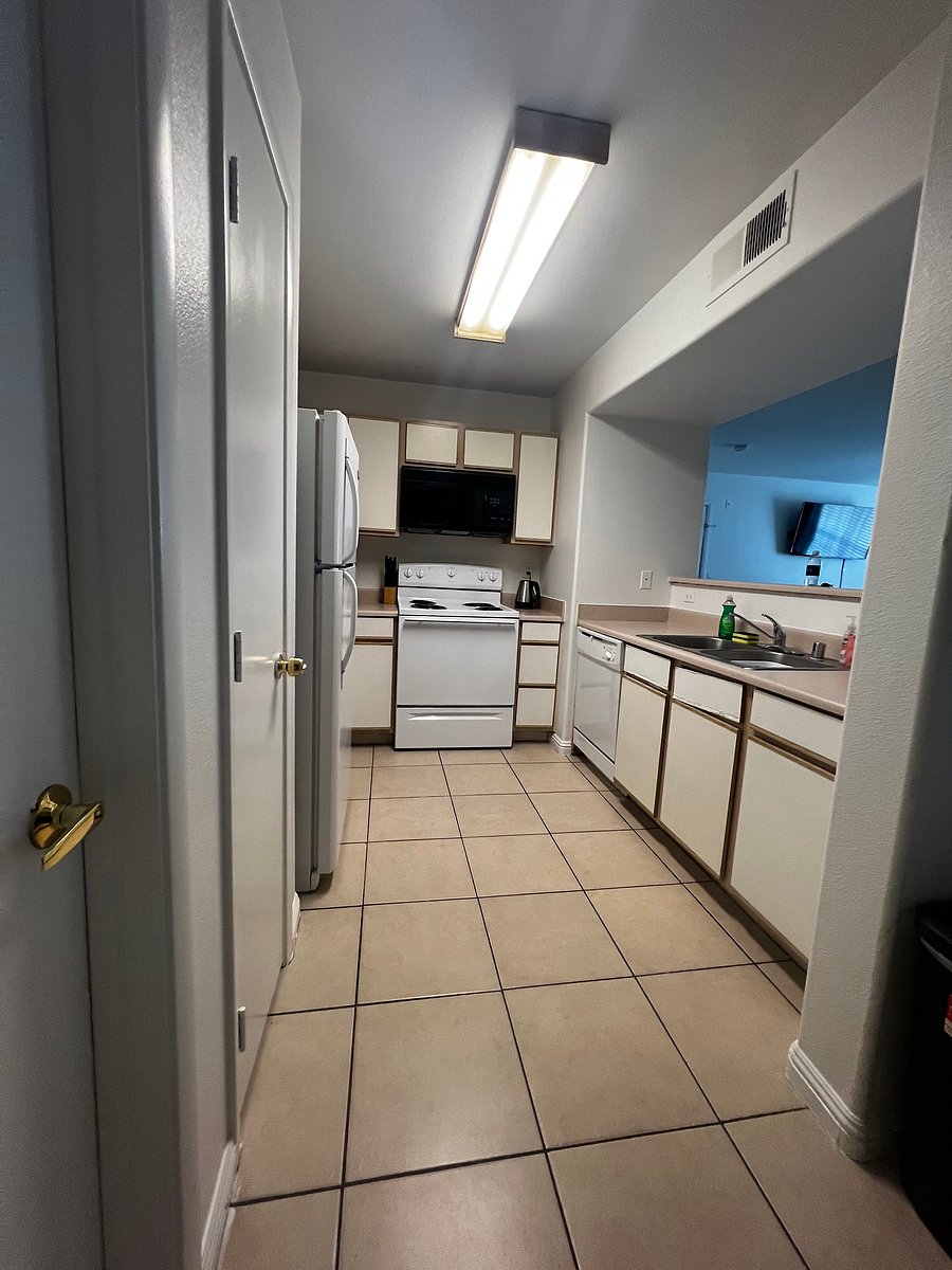 Furnished Finder property 555532_1 photo 10
