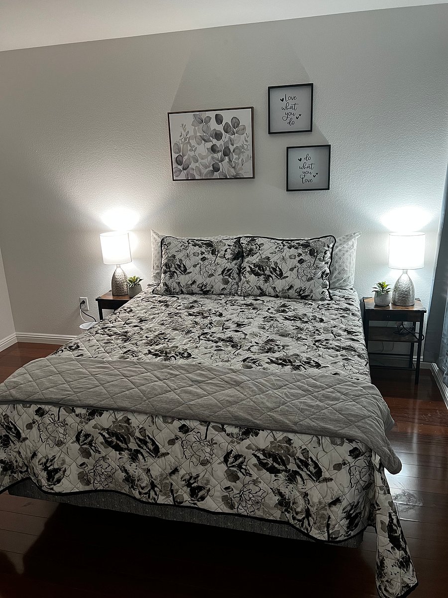 Furnished Finder property 555532_1 photo 13