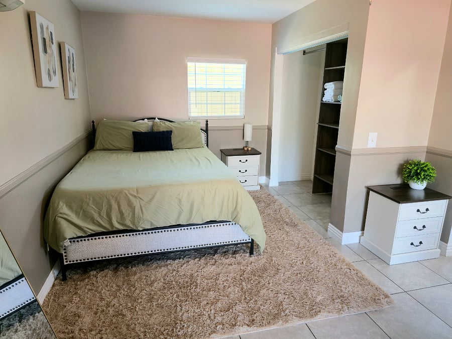 Furnished Finder property 555567_1 photo 8