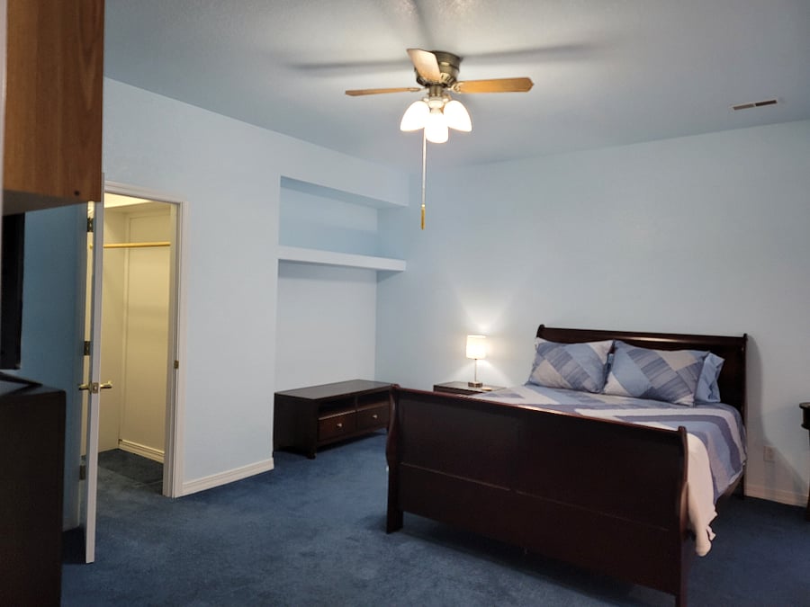 Blue Bedroom, Queen Bed, Walk-in Closet.