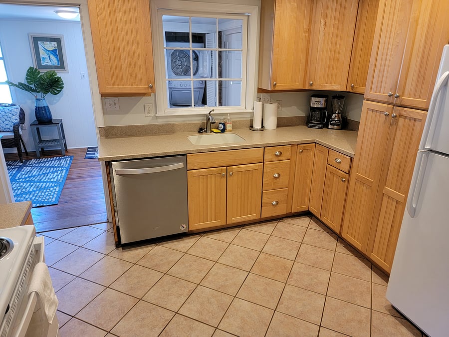 Furnished Finder property 555574_1 photo 17