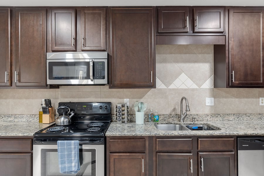 Full sized Kitchen