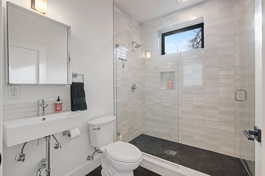 Furnished Finder property 555602_2 photo 17