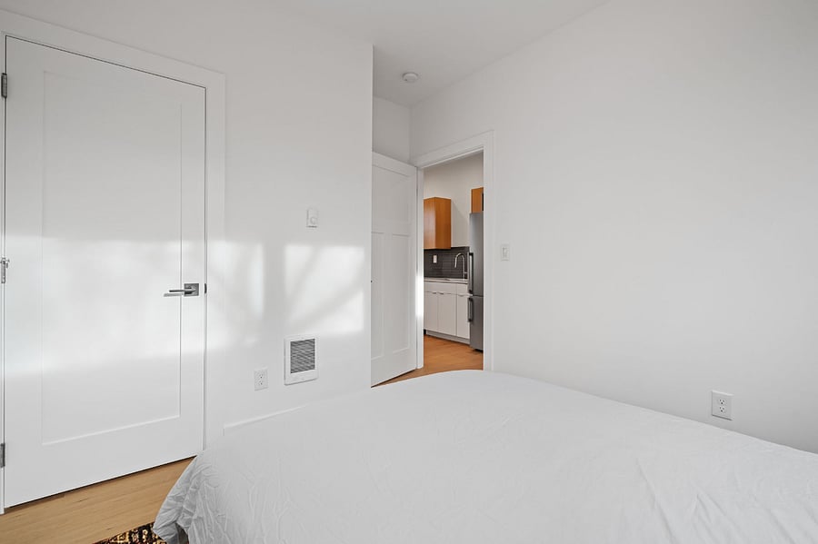 Furnished Finder property 555602_2 photo 16