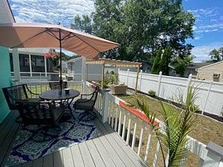 Furnished Finder property 555663_1 photo 6