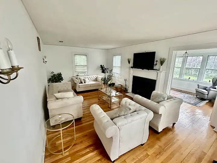 Furnished Finder property 555674_1 photo 5