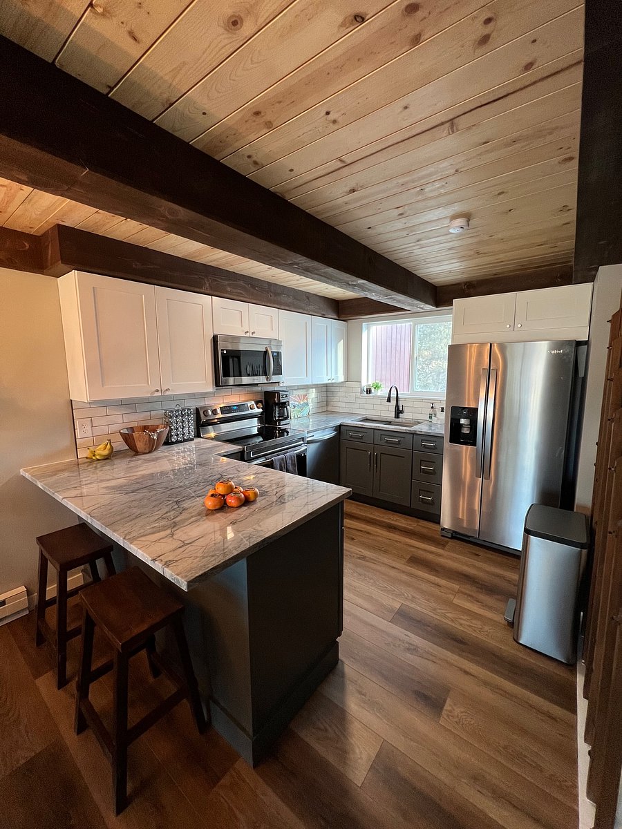 Furnished Finder property 555679_1 photo 3