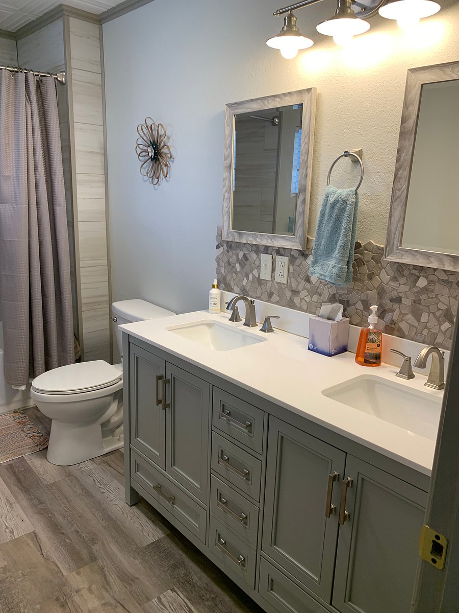 Furnished Finder property 555687_1 photo 22