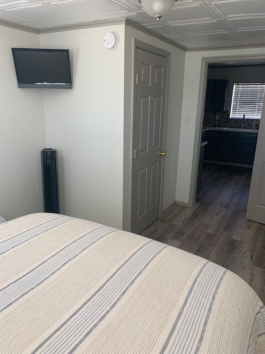 Furnished Finder property 555687_1 photo 21