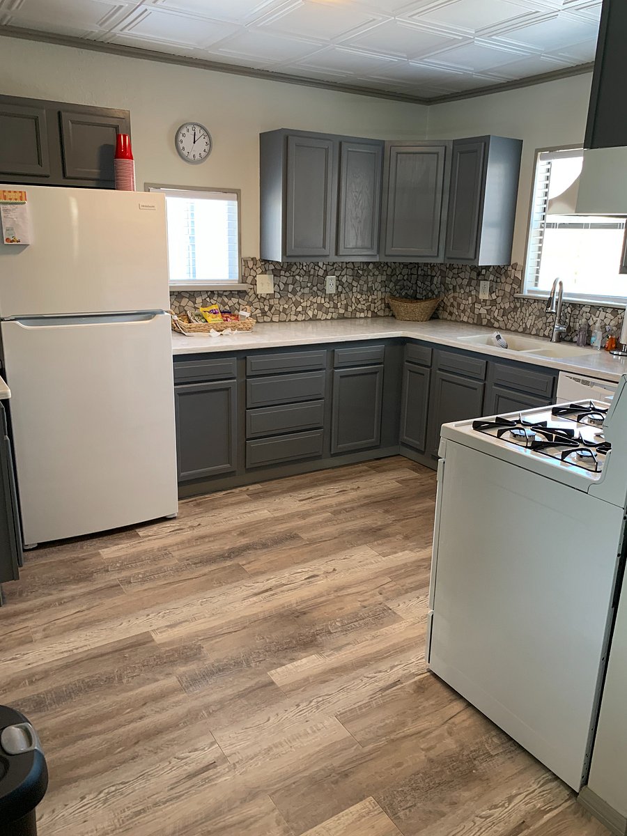 Furnished Finder property 555687_1 photo 15