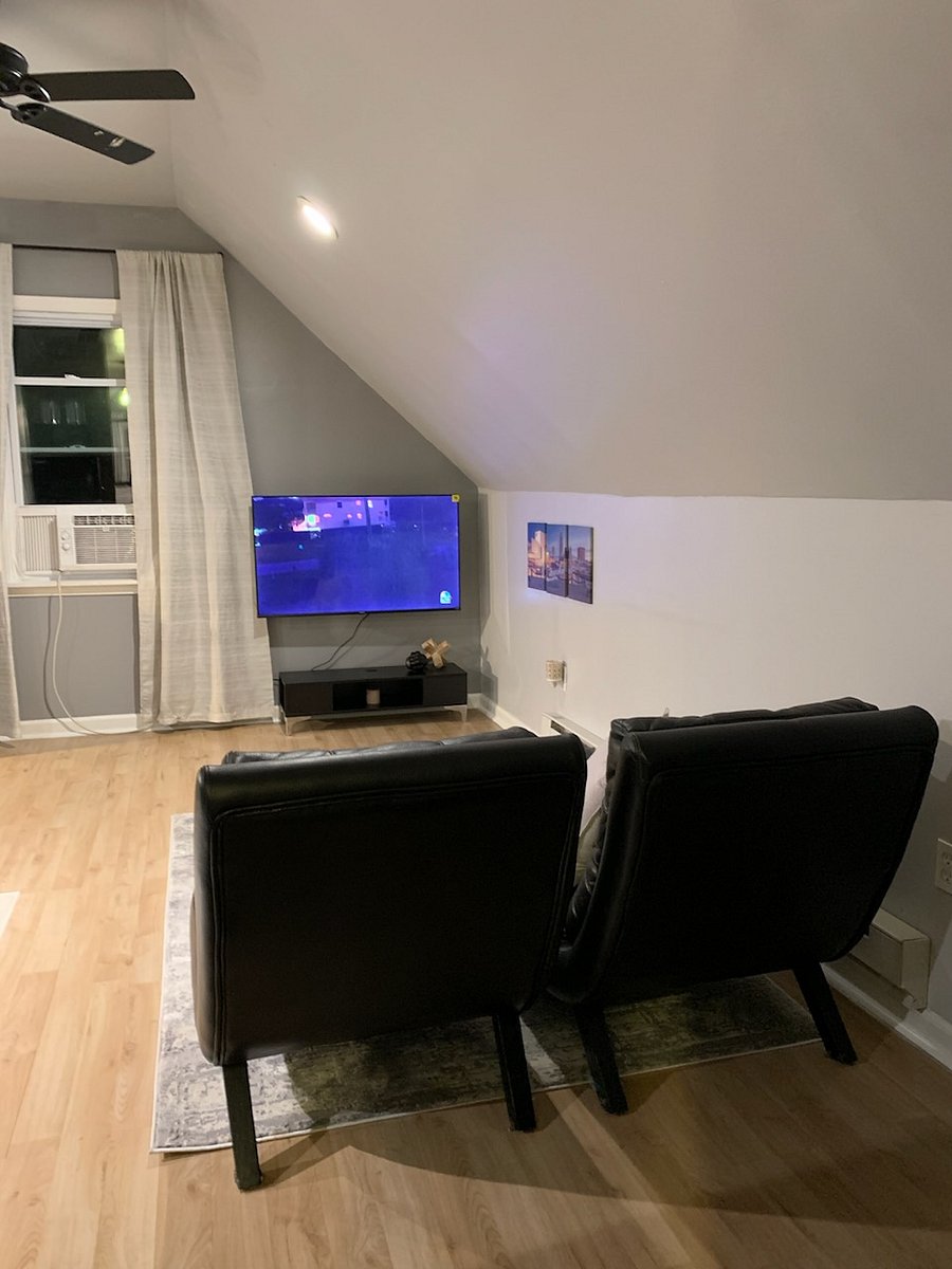 Furnished Finder property 555714_1 photo 3