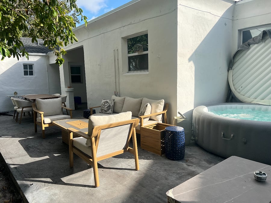 Furnished Finder property 555735_1 photo 8