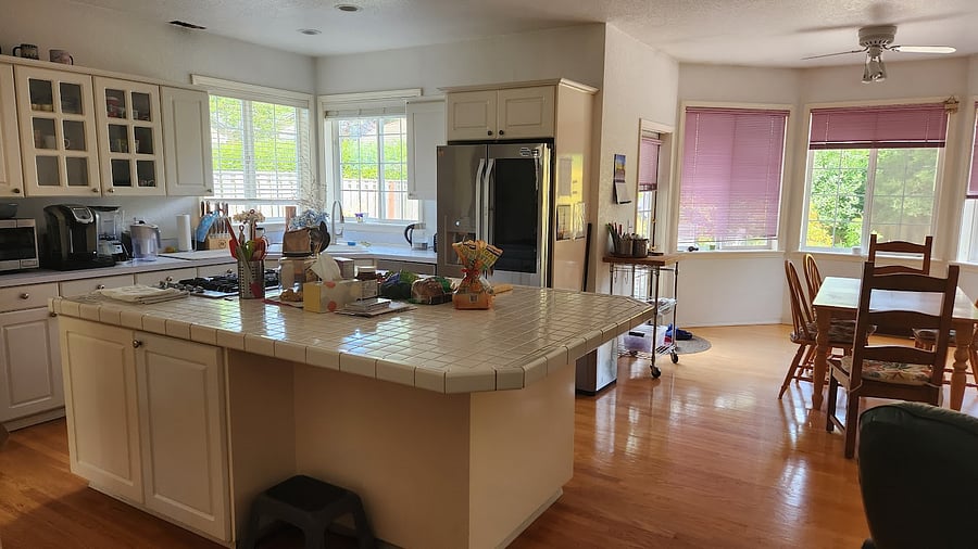 Furnished Finder property 555738_1 photo 4