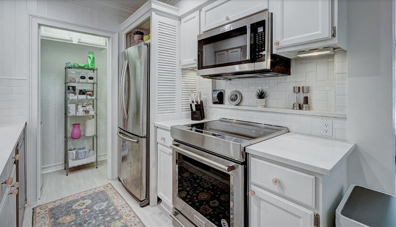 Furnished Finder property 555745_1 photo 8