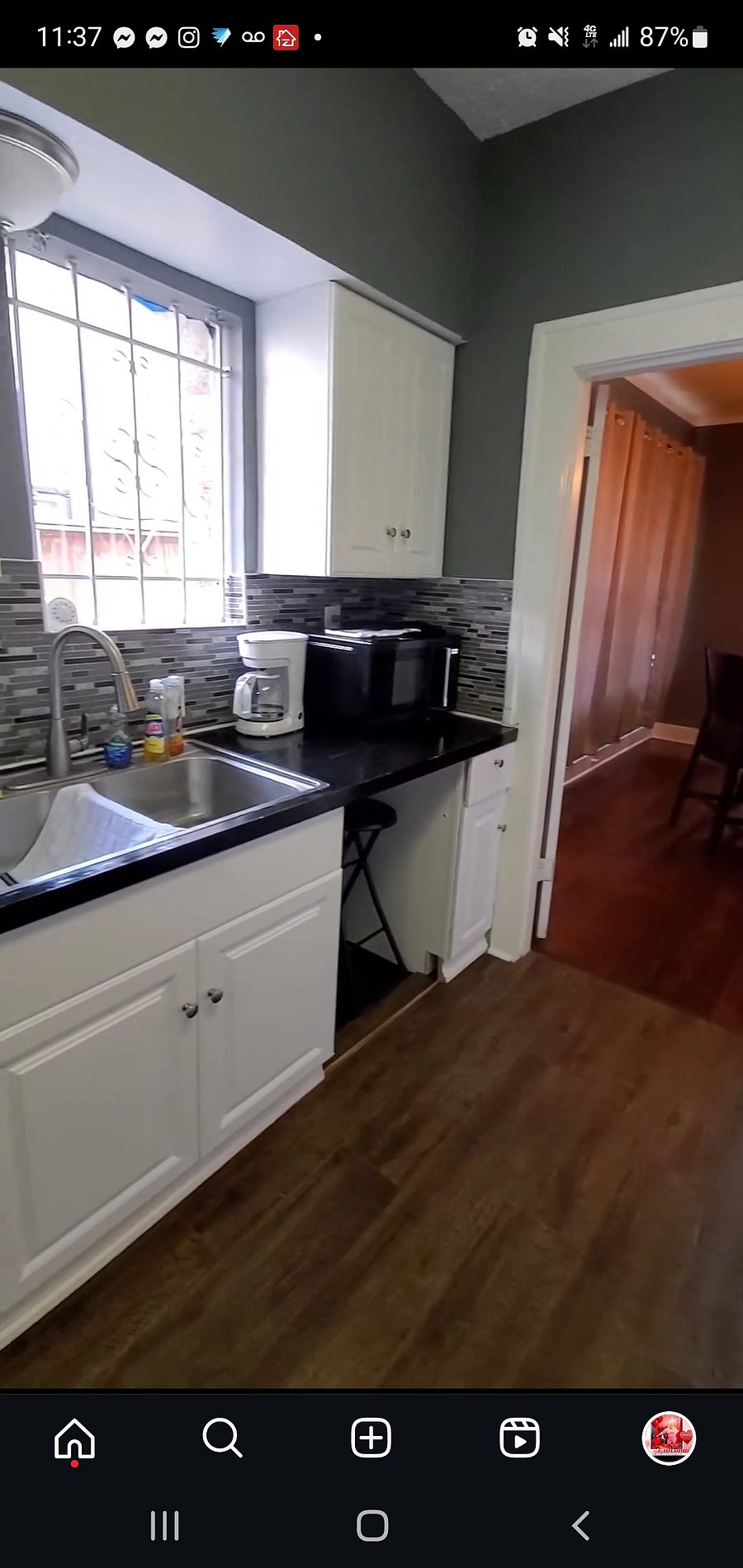 Furnished Finder property 555773_1 photo 3