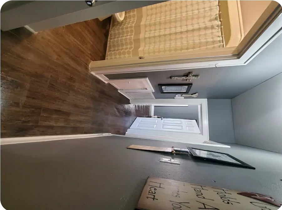 Furnished Finder property 555773_1 photo 9