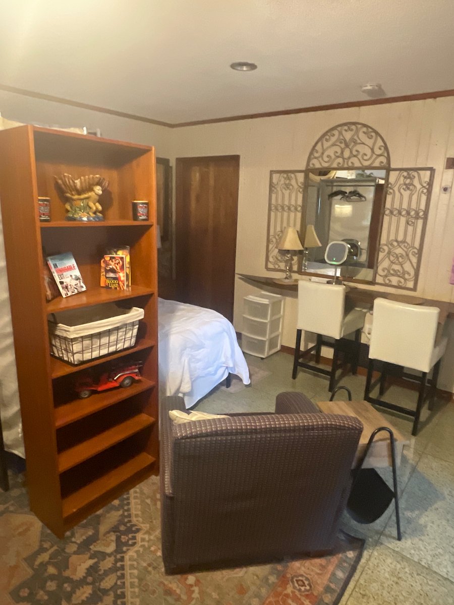 Furnished Finder property 555855_2 photo 7