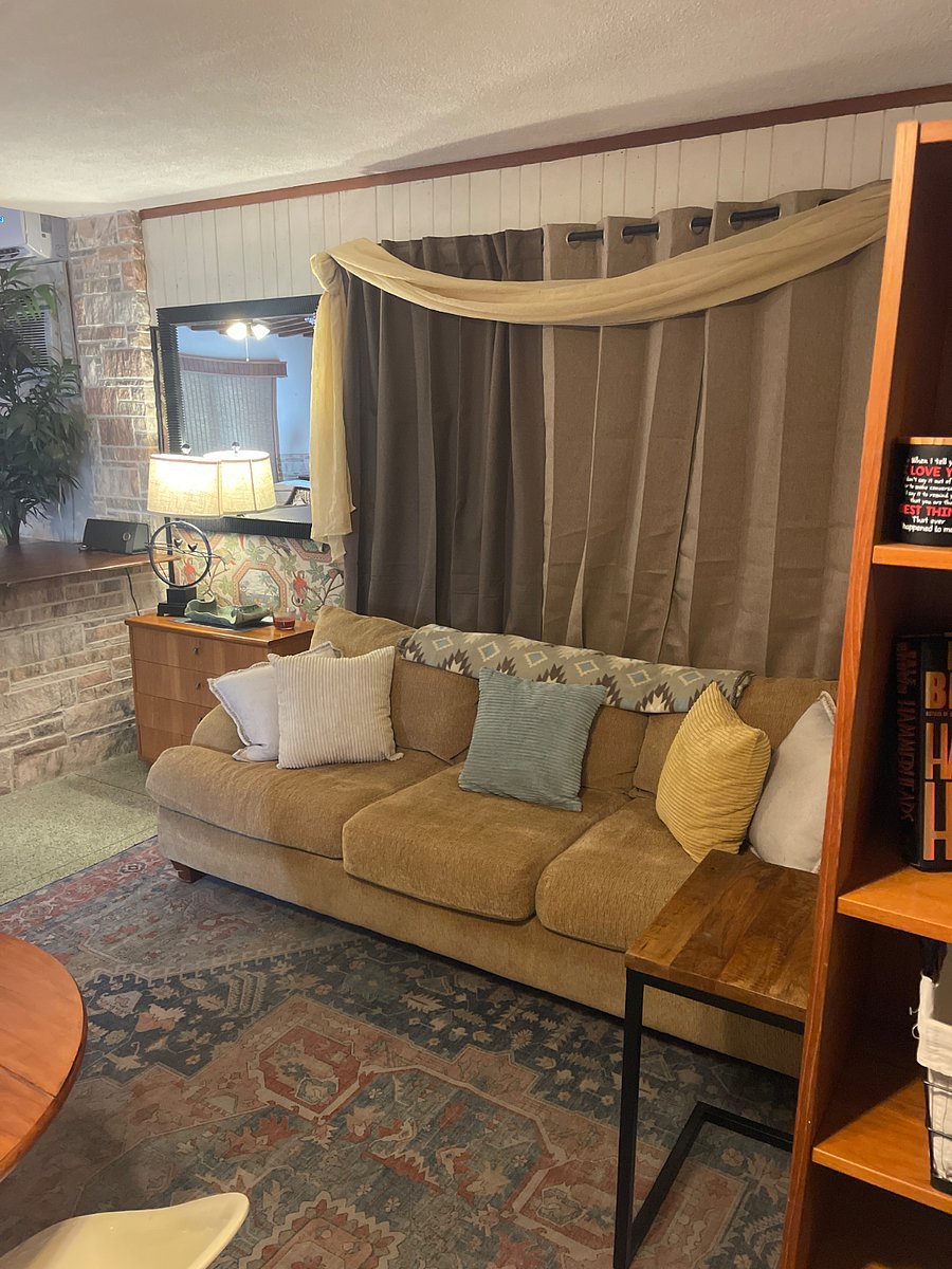 Furnished Finder property 555855_2 photo 8