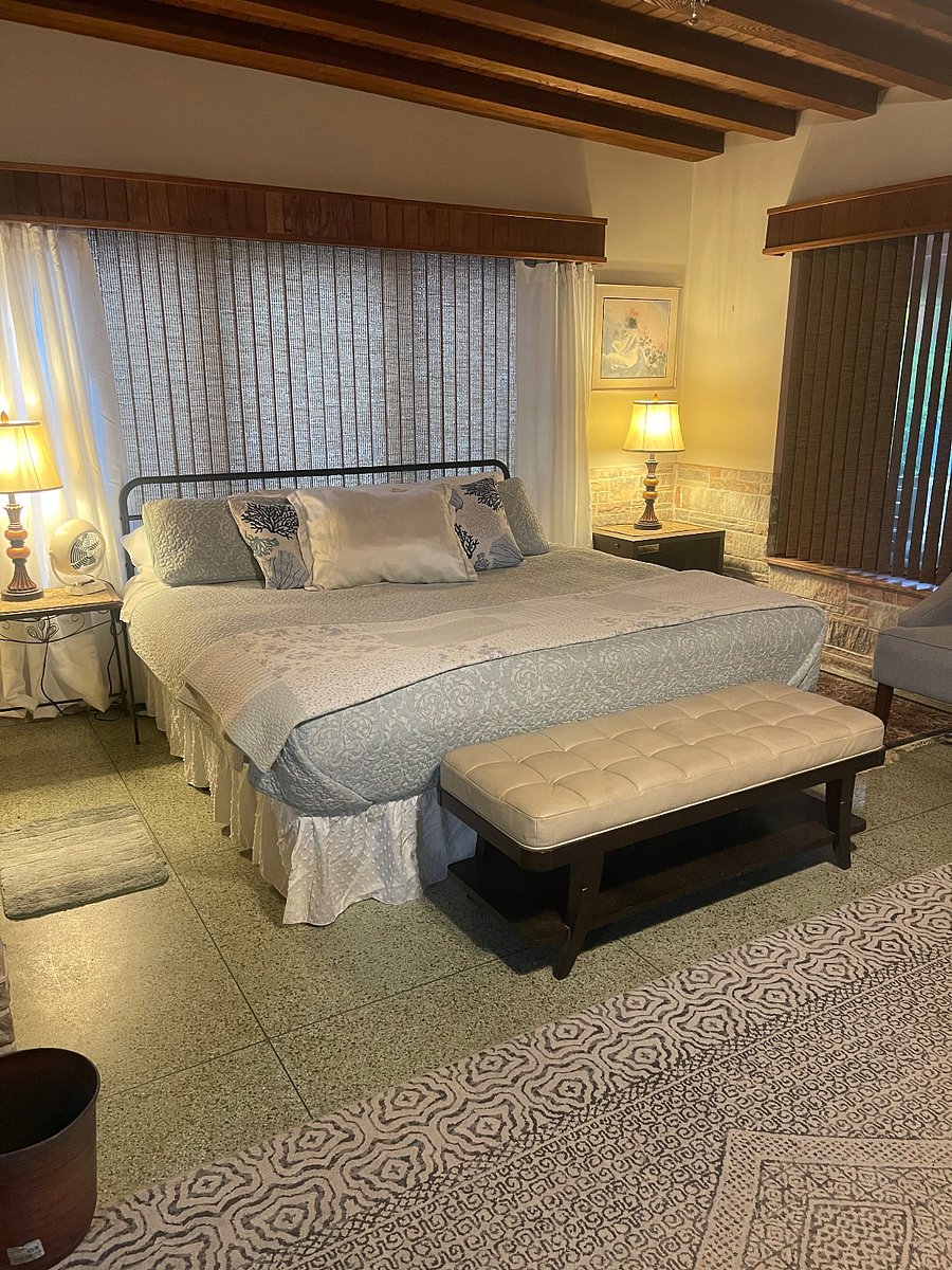 Furnished Finder property 555855_2 photo 21