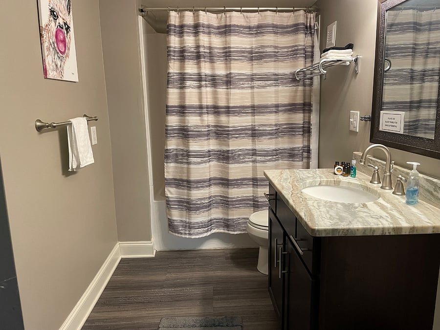 Second Bathroom w/ Shower/Bathtub.