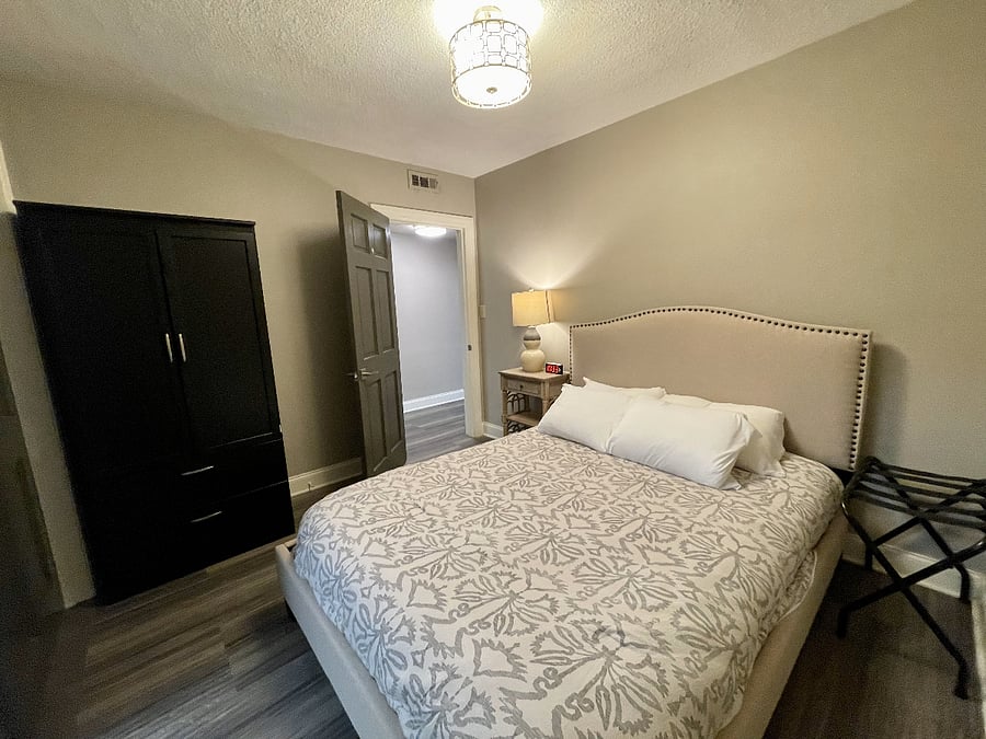 Guest Bedroom.