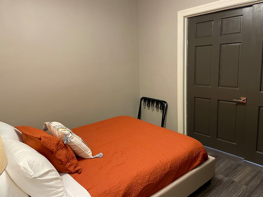 Furnished Finder property 555884_1 photo 16