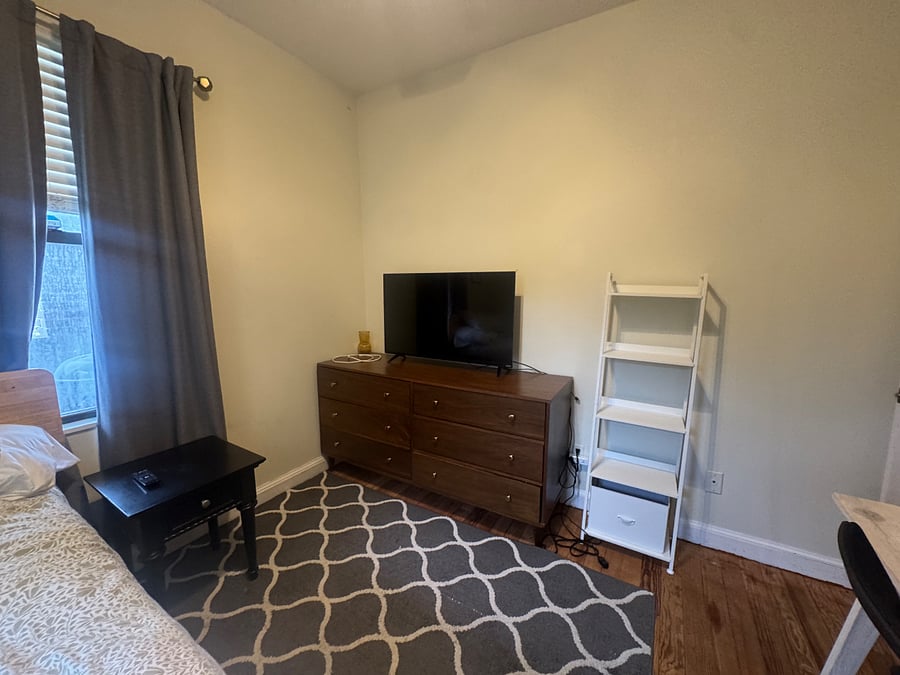 Furnished Finder property 555919_1 photo 3