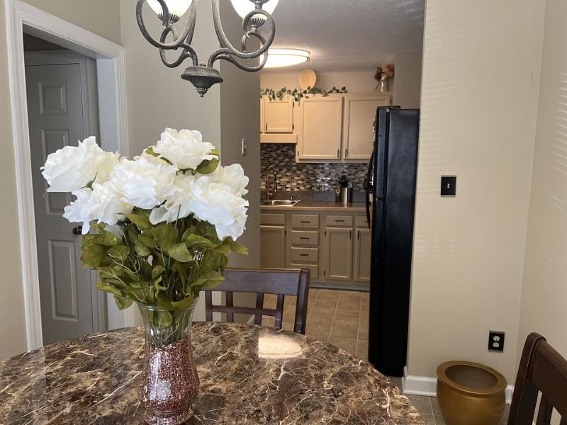 Furnished Finder property 555928_1 photo 20